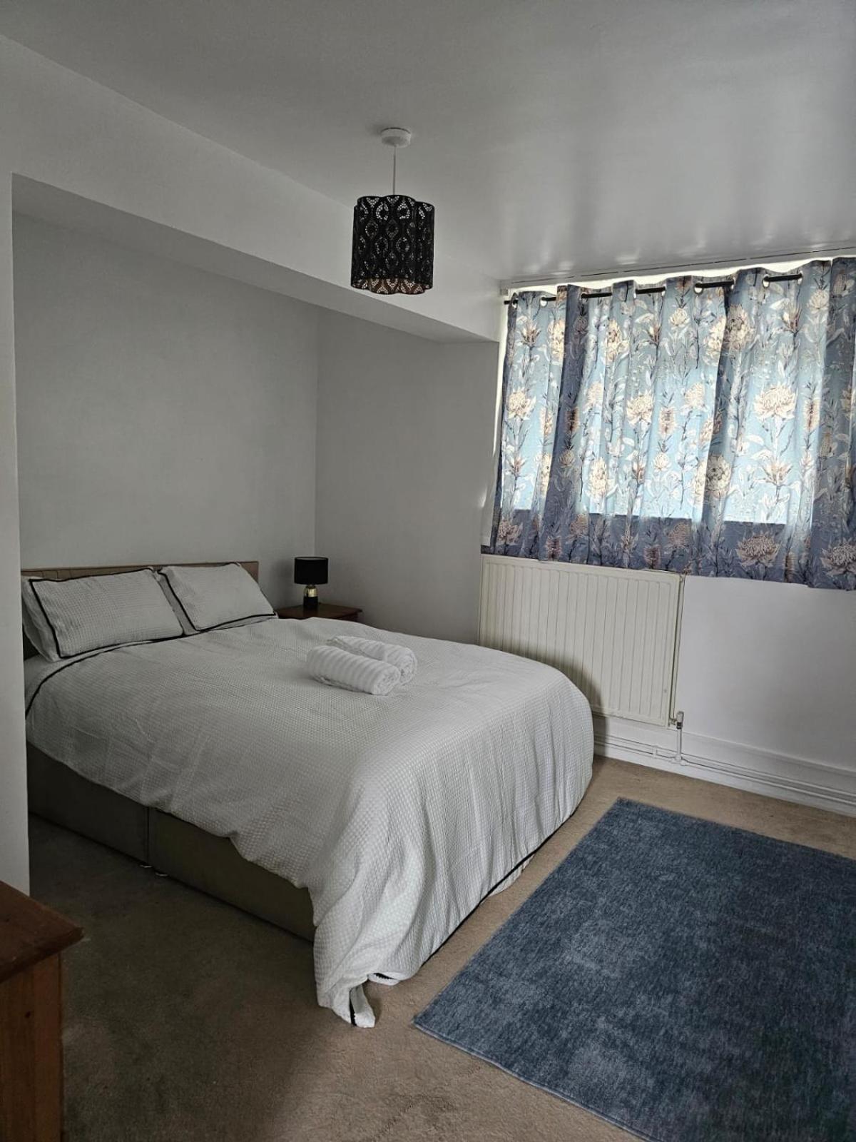 לונדון Holiday Apartment מראה חיצוני תמונה